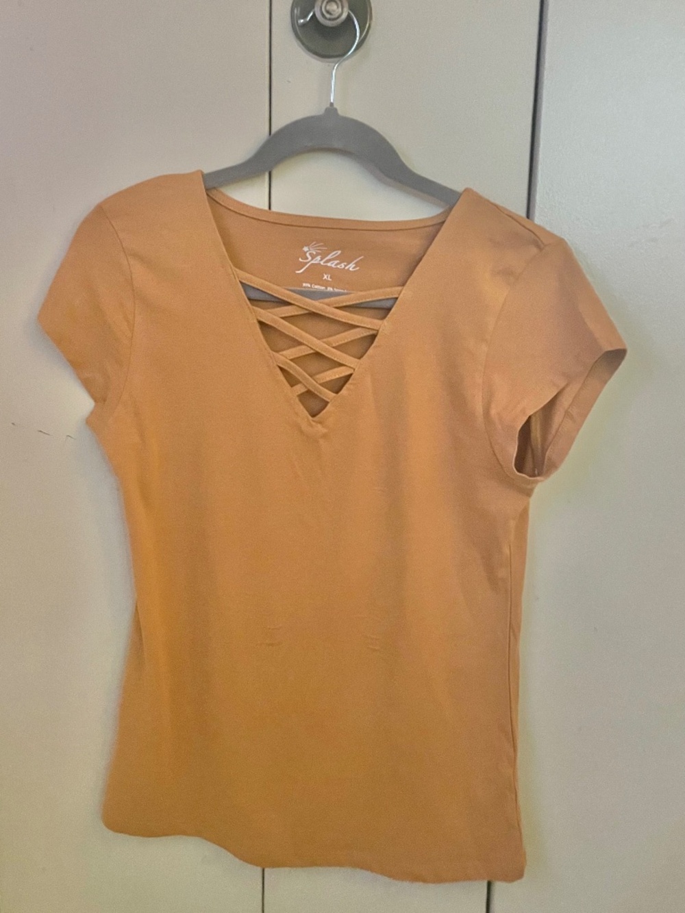 Mustard yellow splash